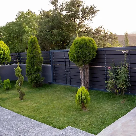 Triantos Guesthome * Trablus