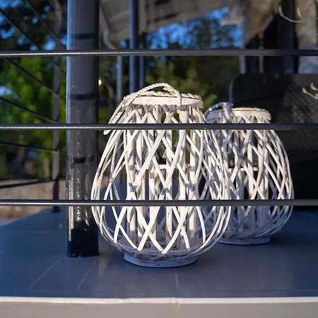 Triantos Guesthome Apartamento *