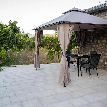 Triantos Guesthome Daire Trablus