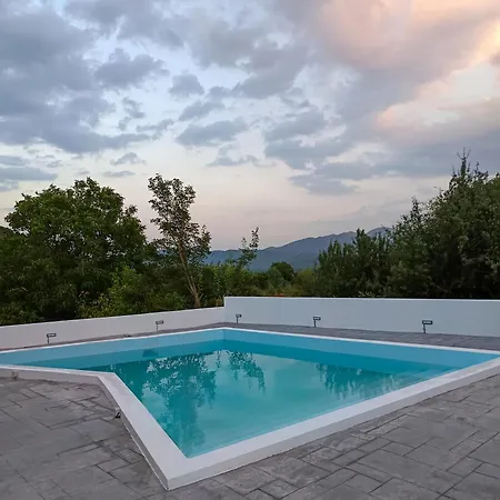 Triantos Guesthome Trablus