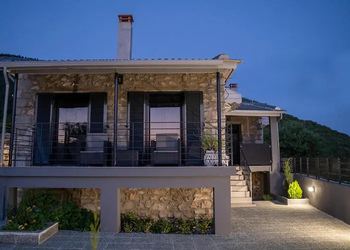 Triantos Guesthome *