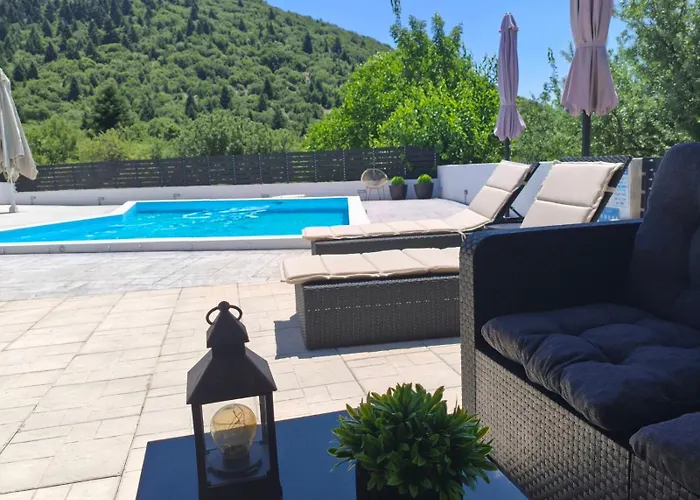 Triantos Guesthome * Trípoli